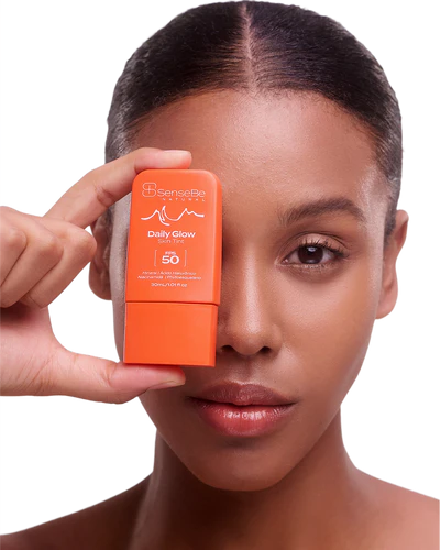 Duo Daily Glow - Skin Tint FPS 50